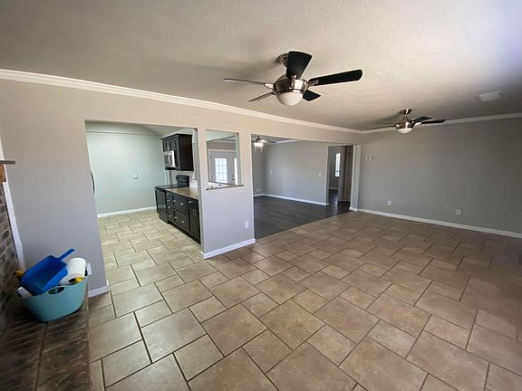5th image of 913 W 22nd St