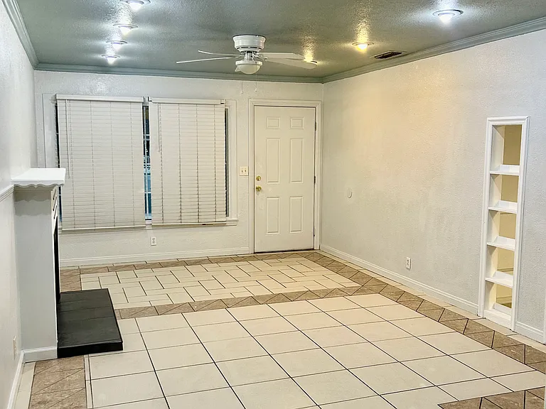 4817 Lemon Hill Ave — Photo 17