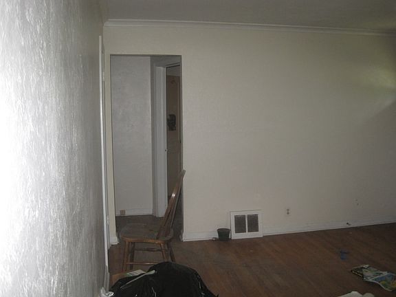 5th image of 7337 Bellefontaine Ave