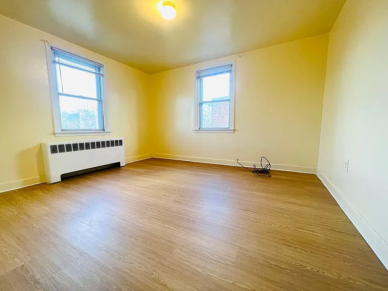 3233 Guilford St #2 — Photo 1
