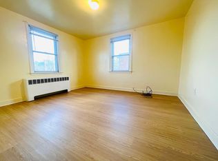 3233 Guilford St Floor 2, Philadelphia, PA 19136