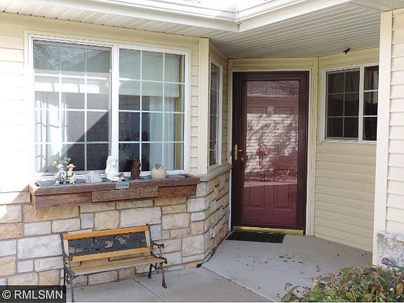 3rd image of 5685 Lambert Ave NE
