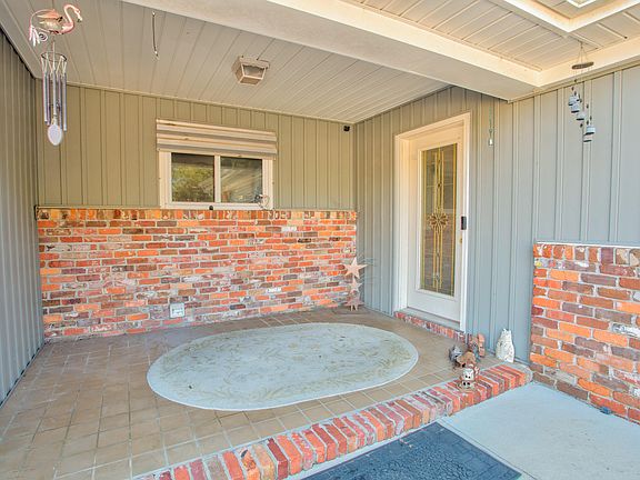 4th image of 60 Linwood Rd NW