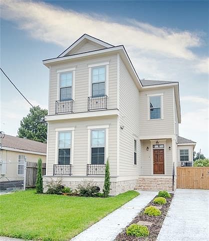 1st image of 2233 Dreux Ave
