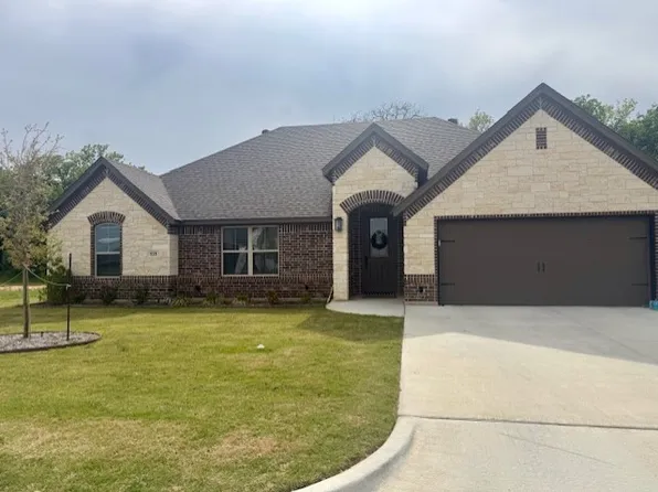 535 Calla Lily Way, Tolar, TX 76476