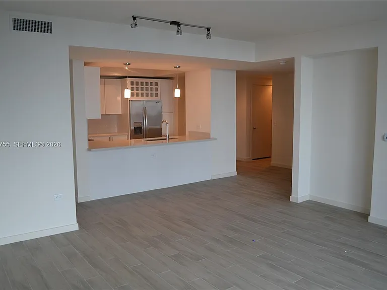 999 SW 1st Ave #2517 — Photo 3