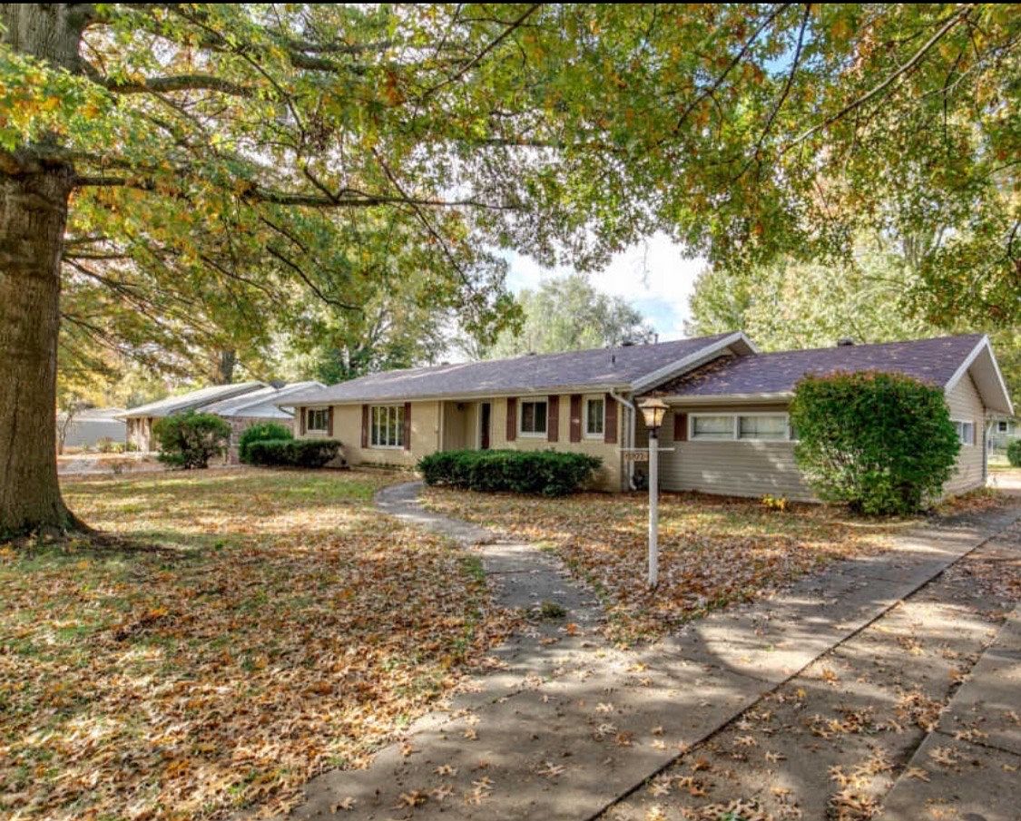 1923 S Cedarbrook Ave, Springfield, MO 65804 Zillow