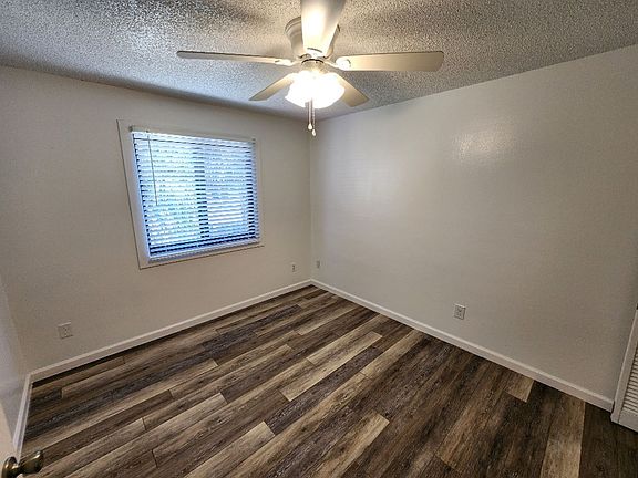 4th image of 2205 Hill St #141