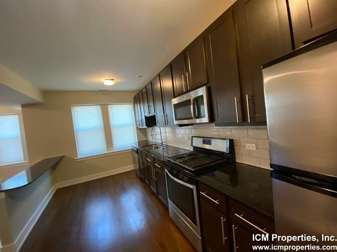 1st image of 5056 N Winchester Ave #2C