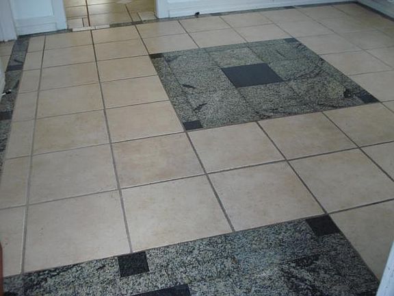 3rd image of 4868 Palm Ave Room A