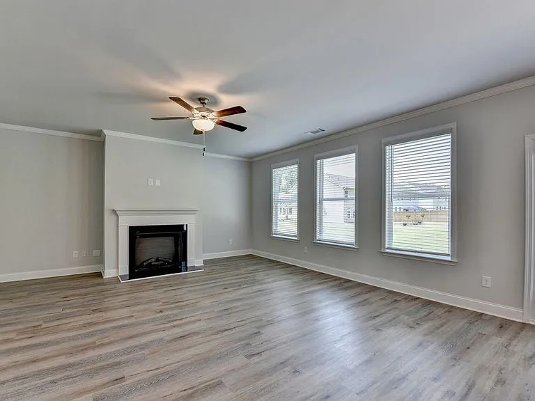 7309 Yewtree Dr — Photo 15