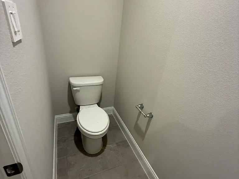 702 Williams Way — Photo 23