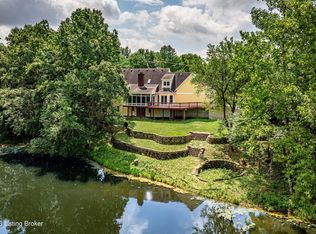 3205 W Mount Zion Rd, Crestwood, KY 40014
