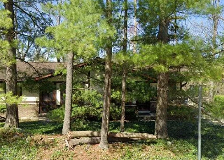 1541 Jones Dr #1541 — Photo 3