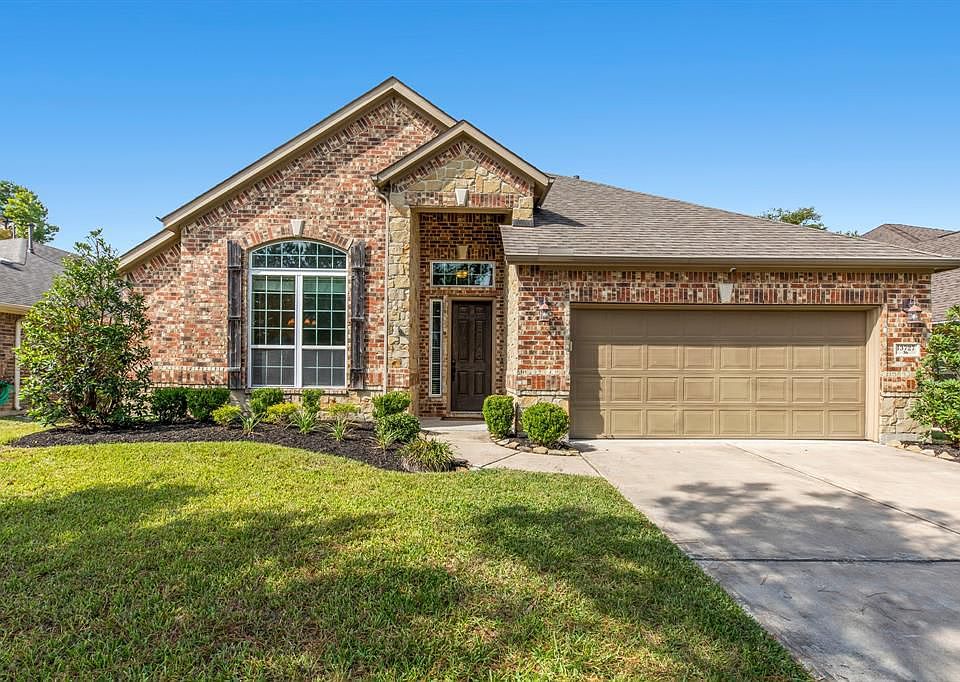 13727 Windsor Garden Ln, Houston, TX 77044 | Zillow