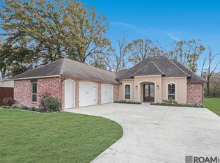 30144 Peak Ln, Walker, LA 70785