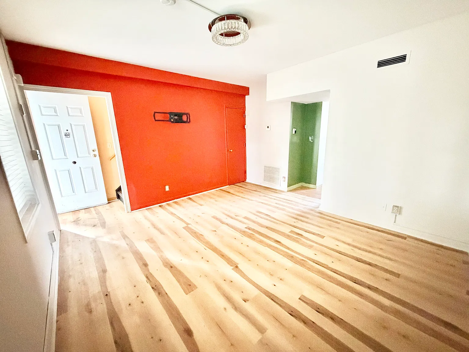 1791 Algonquin Parkway - 1 — Photo 4