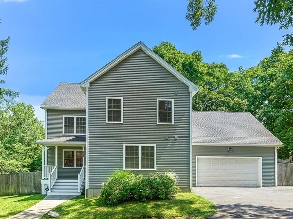 114 Eastern Ave, Woburn, MA 01801