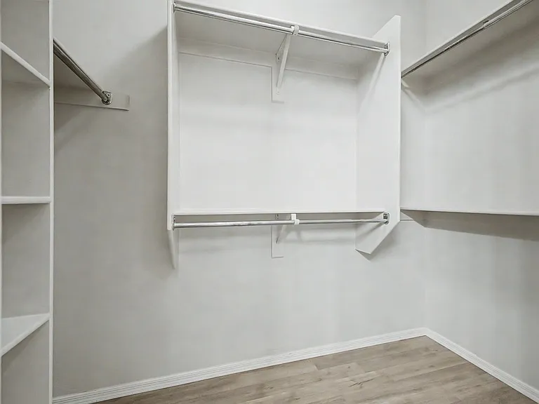 1676 W Morse Dr — Photo 21