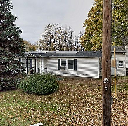 Front of 3 bedroom 2bath