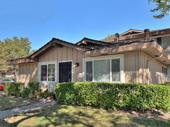 3rd image of 801 Wyman Way APT 1