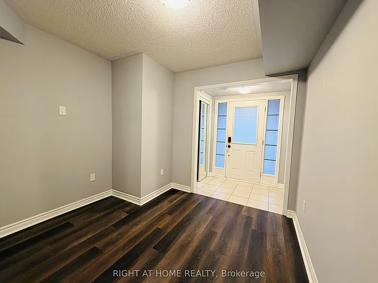 1633 Leblanc Ct — Photo 4