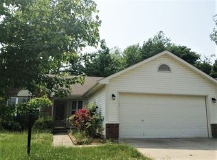 8204 Amarillo Dr, Indianapolis, IN 46237