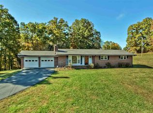 184 Forest Hills Dr, Parrottsville, TN 37843