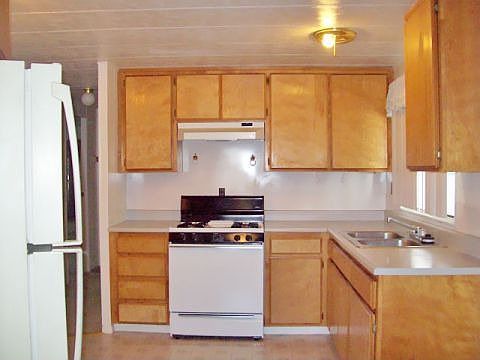 2nd image of 20843 Waalew Rd Space C91