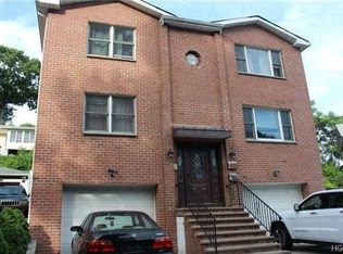 1098 Mile Square Rd, Yonkers, NY 10704