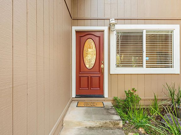 5th image of 2440 Sandpiper Way