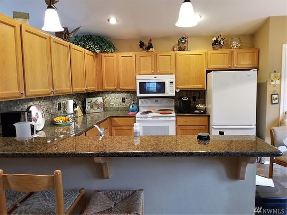 4th image of 5705 69th St NE