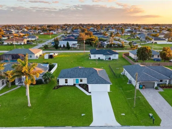 1706 NW 5th St, Cape Coral, FL 33993