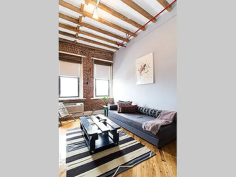 101 Sutton St #118 — Photo 3