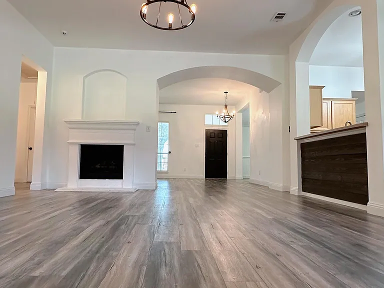 11601 Crystal Falls Dr — Photo 5