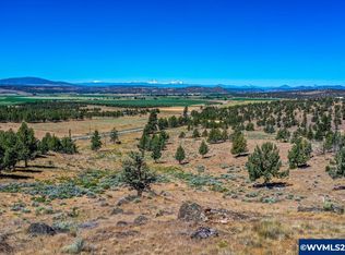 8883 NE Meadow Ridge Rd, Prineville, OR 97754