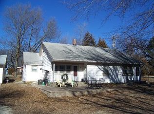615 N Washington St, Council Grove, KS 66846