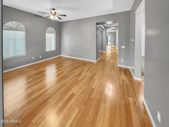 3rd image of 3830 N SPRINGFIELD Street