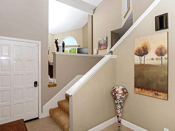 3rd image of 4849 Valdina Way