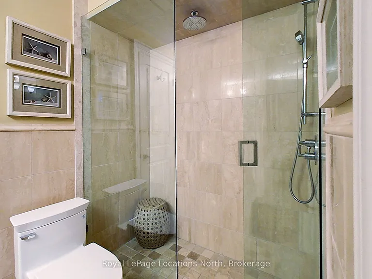 40 Trott Blvd #104 — Photo 27