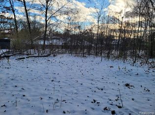 529 Mulder St, Muskegon, MI 49442