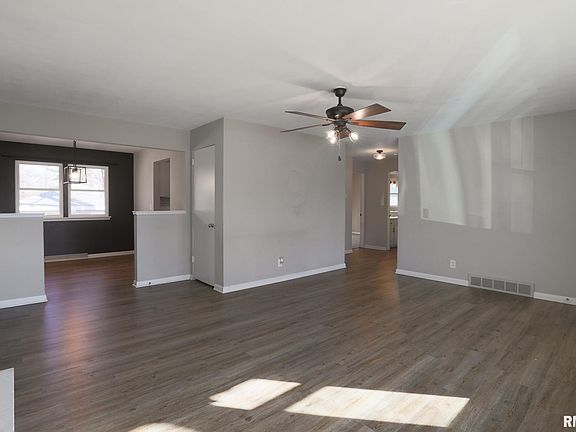 4th image of 214 W Muller Rd