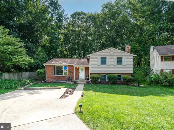 6204 Erman Ct, Burke, VA 22015