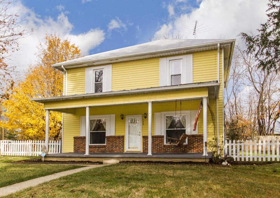 1st image of 136 Hill St