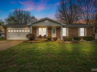 637 Ann St, Farmington, MO 63640