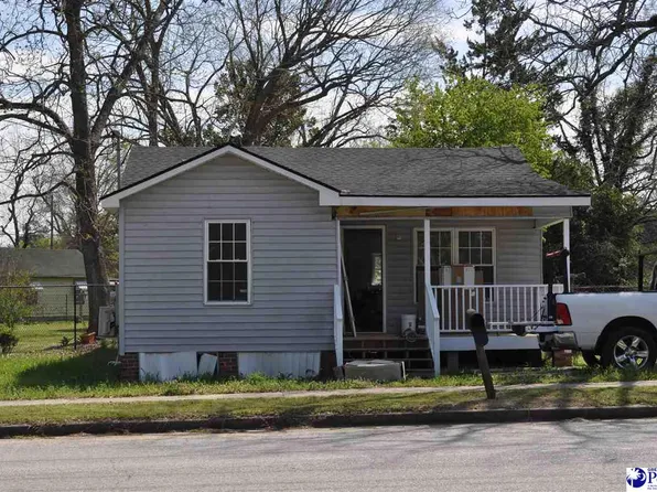 702 E Liberty St, Marion, SC 29571