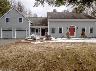 31 Glenview Rd, Cumberland, ME 04021
