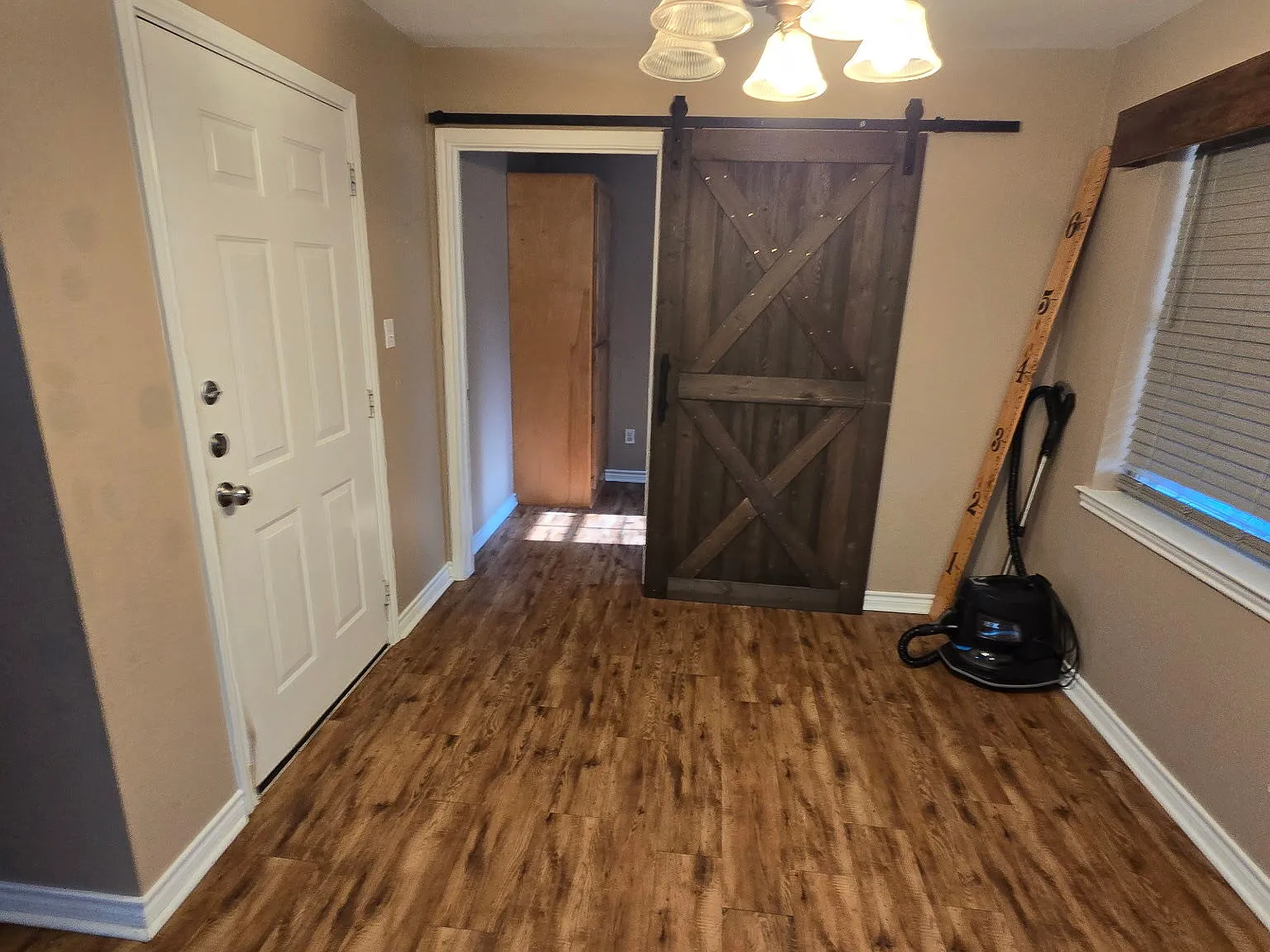 6525 Westwood Circle - 1 — Photo 2