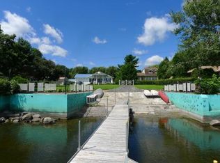 18 Cedar St, Alburg, VT 05440