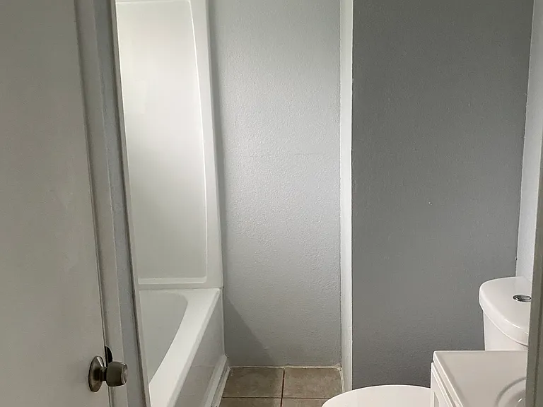 Main bathroom